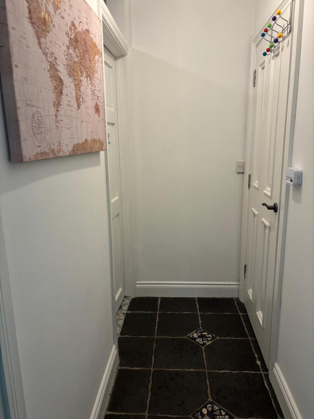 Basement Studio Apartment Ballina  Esterno foto